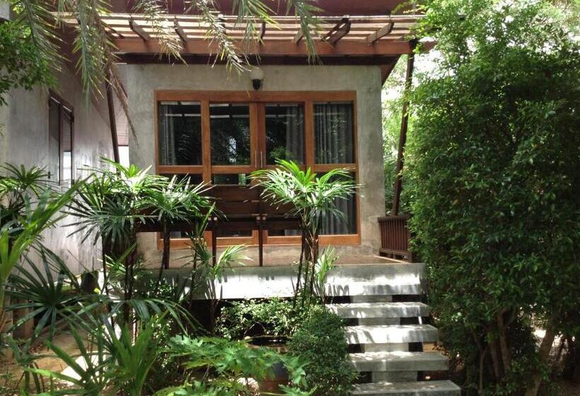 צימר Waikiki Beach Garden Resort