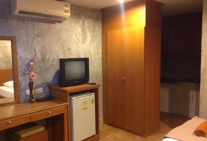 צימר Waikiki Beach Garden Resort