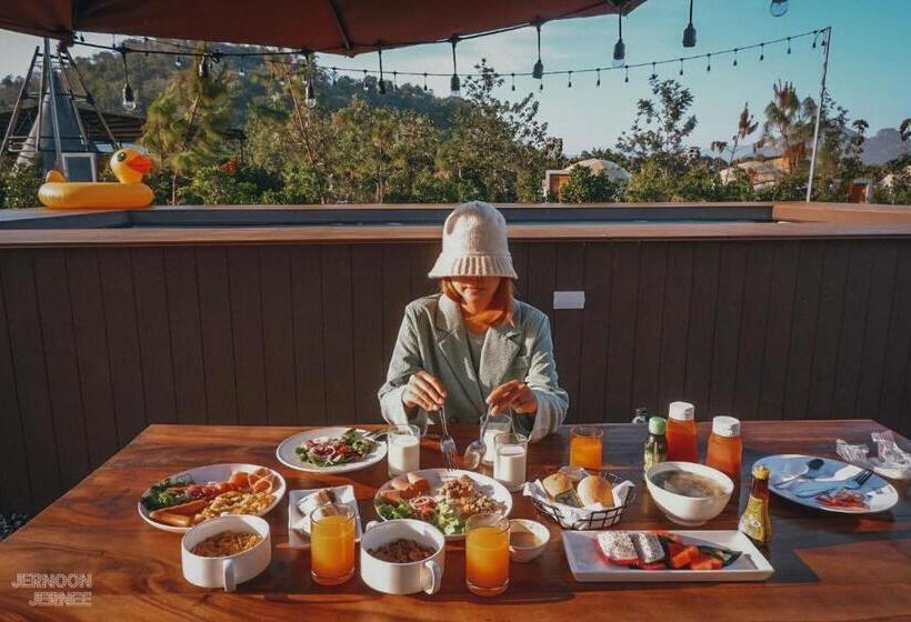 호텔 The X10 Nordic Tent And Glamping Pool Villa Khaoyai เขาใหญ่   Sha Certified