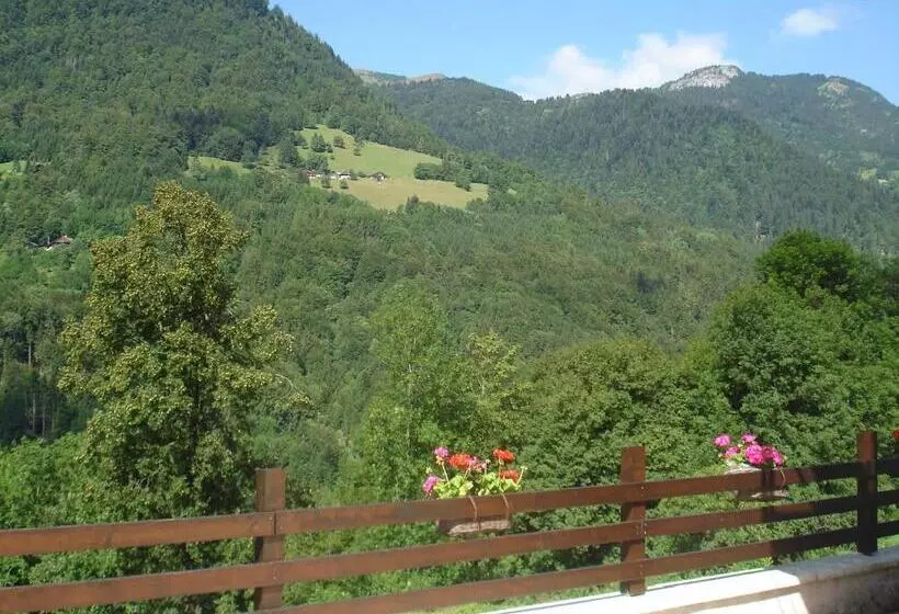 Aamiaismajoitus (B&B) L Horizon Des Alpes