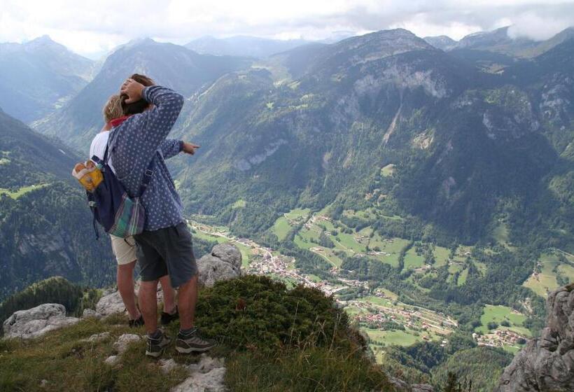 Bed and Breakfast L Horizon Des Alpes
