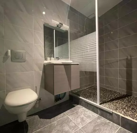 ベッドアンドブレックファースト Le Lodge Du Pichat