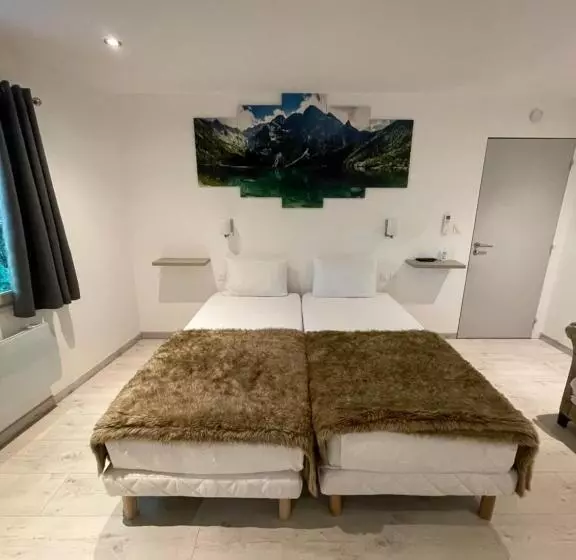 ベッドアンドブレックファースト Le Lodge Du Pichat