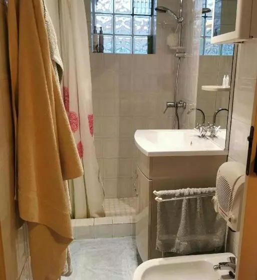 ベッドアンドブレックファースト The Little Paradise Naturist Only!