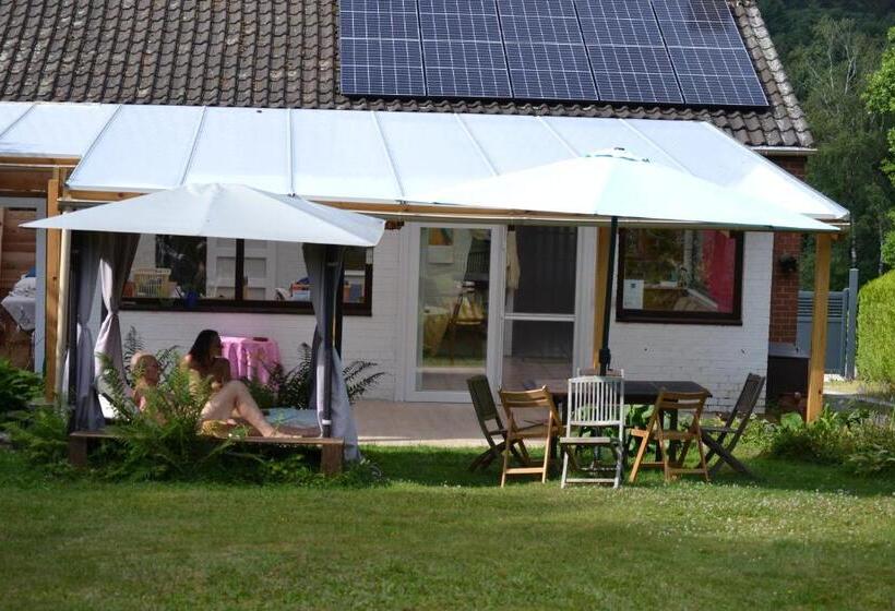 ベッドアンドブレックファースト The Little Paradise Naturist Only!