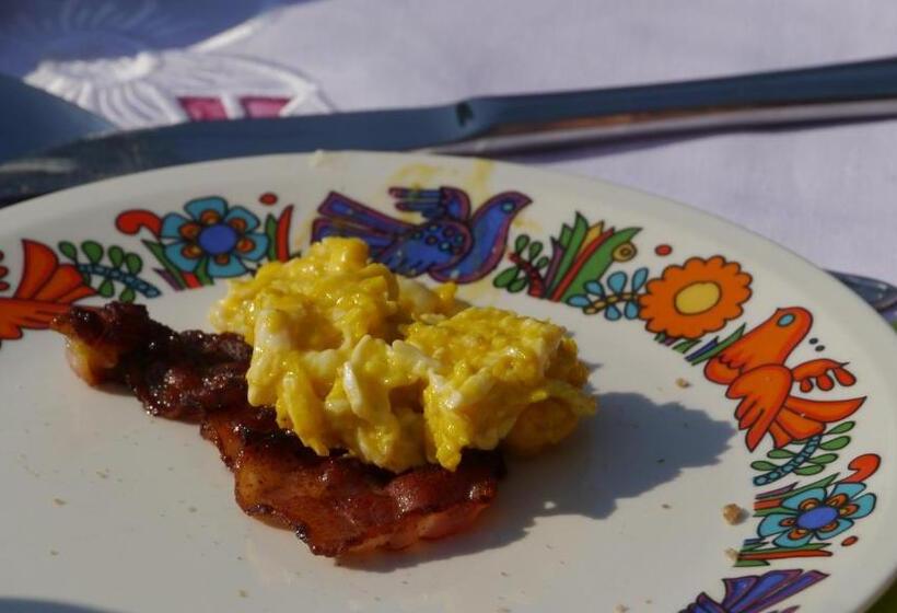 ベッドアンドブレックファースト The Little Paradise Naturist Only!