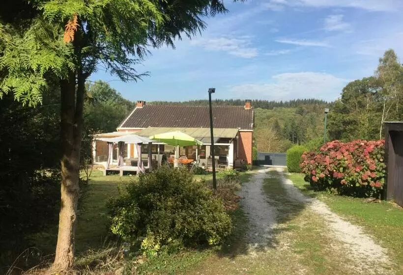 ベッドアンドブレックファースト The Little Paradise Naturist Only!