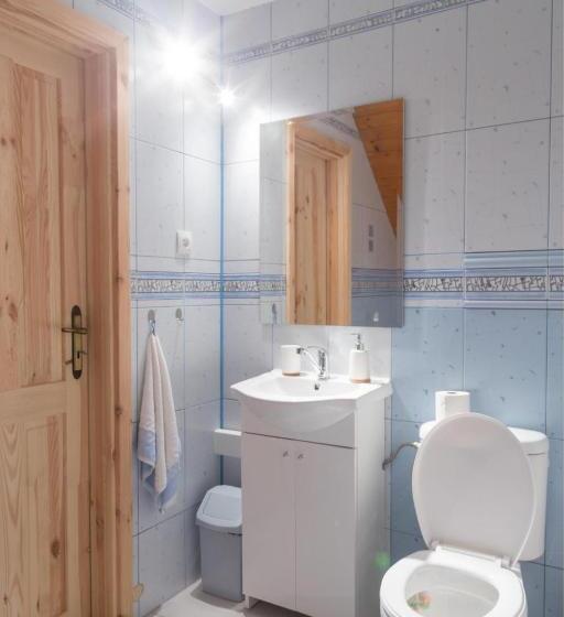 펜션 Ubytovanie Adina Poltár