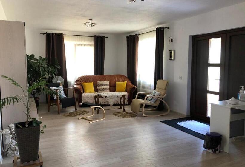 Pensiune Agroturistica Costiana