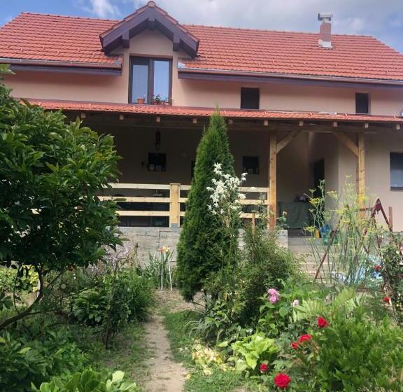 Pensiune Agroturistica Costiana