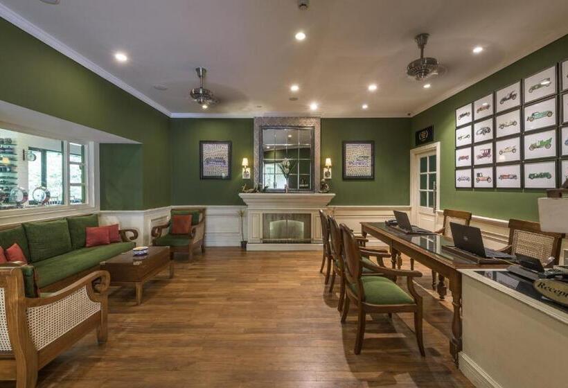 Resort Club Mahindra Mount Serene, Munnar