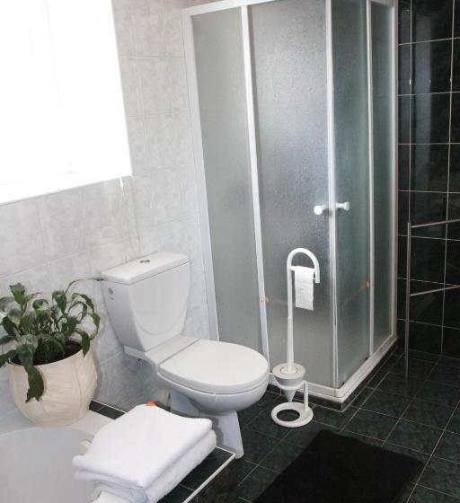 B&b Insolite Entre Lyon Et Aéroport