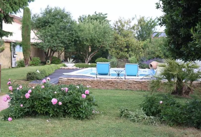 B&b Insolite Entre Lyon Et Aéroport