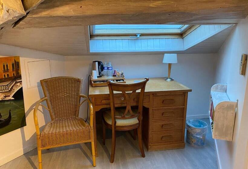 B&b Insolite Entre Lyon Et Aéroport