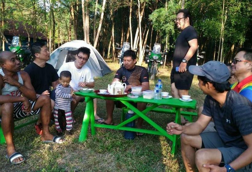 مبيت وإفطار 4 Pohon   Les 4 Arbres