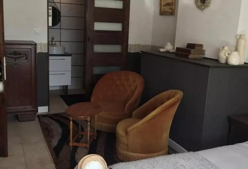 Aamiaismajoitus (B&B) Chambre D Hôte Mara