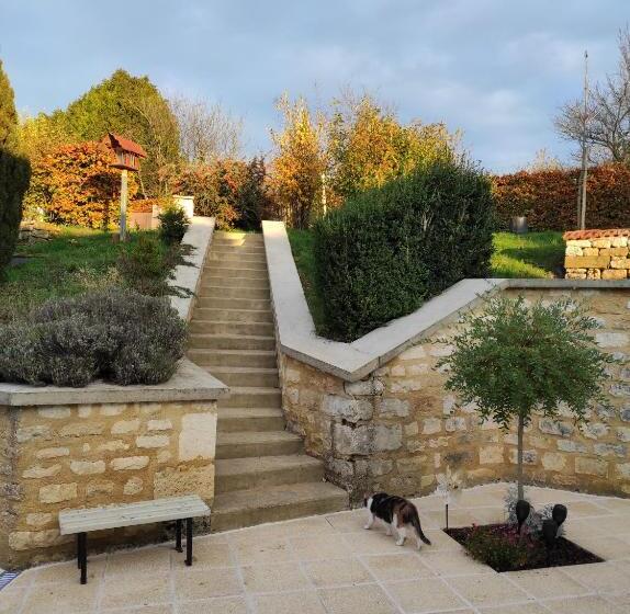 تختخواب و صبحانه Chambre D Hôtes De Marie