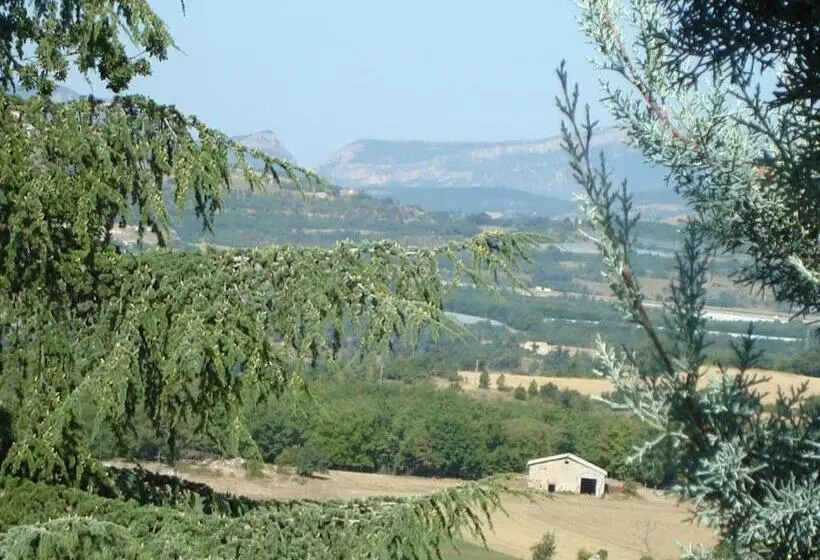 Aamiaismajoitus (B&B) Chambre D Hôtes Le Jas Des Sagnières