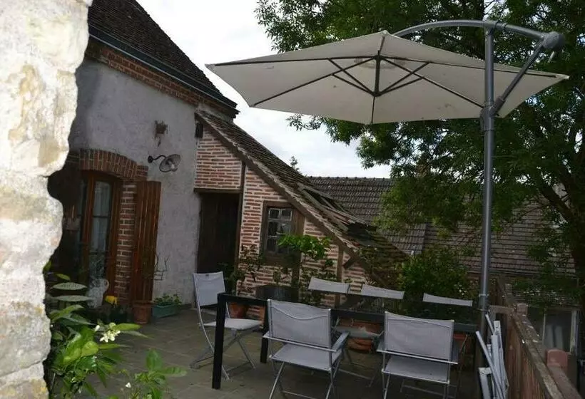 ベッドアンドブレックファースト Chambres D Hôtes Châtres Sur Cher