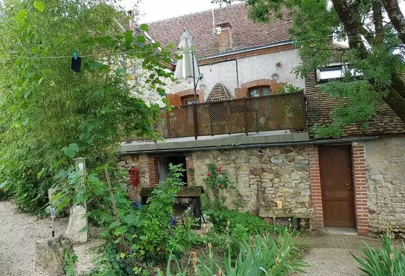 ベッドアンドブレックファースト Chambres D Hôtes Châtres Sur Cher