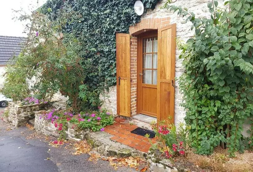 ベッドアンドブレックファースト Chambres D Hôtes Châtres Sur Cher