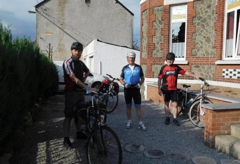 مبيت وإفطار La Cle Des Sens