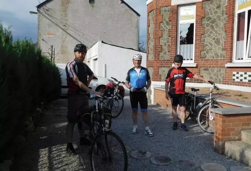 Aamiaismajoitus (B&B) La Cle Des Sens