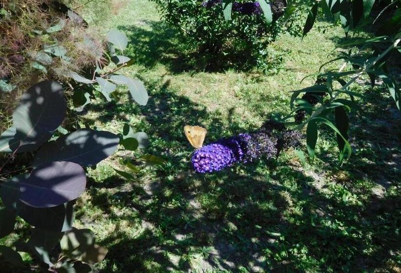 مبيت وإفطار La Cle Des Sens