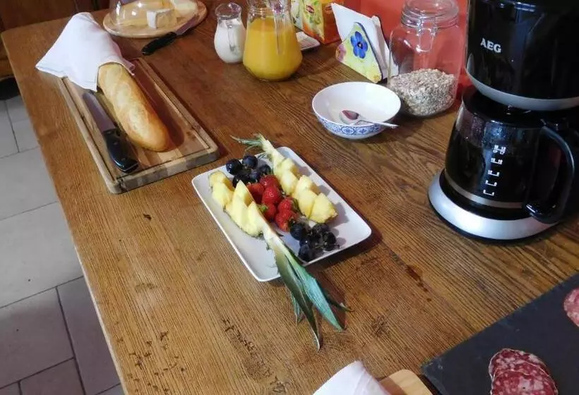 Aamiaismajoitus (B&B) La Cle Des Sens