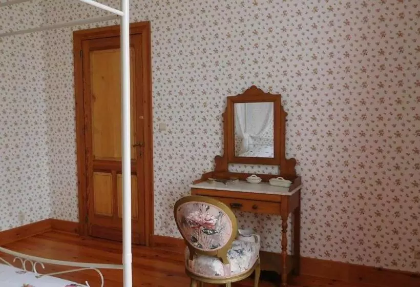 Aamiaismajoitus (B&B) La Cle Des Sens