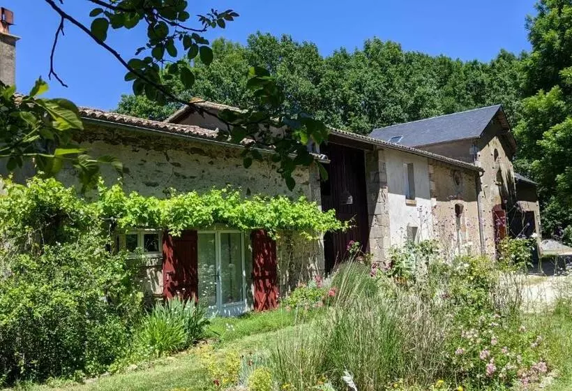 Aamiaismajoitus (B&B) L´aveneau