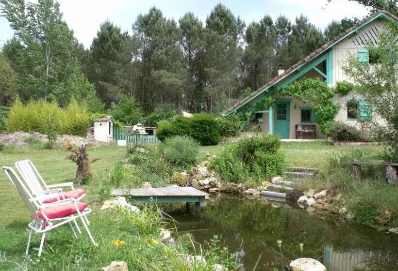 Aamiaismajoitus (B&B) Les Hôtes Landes