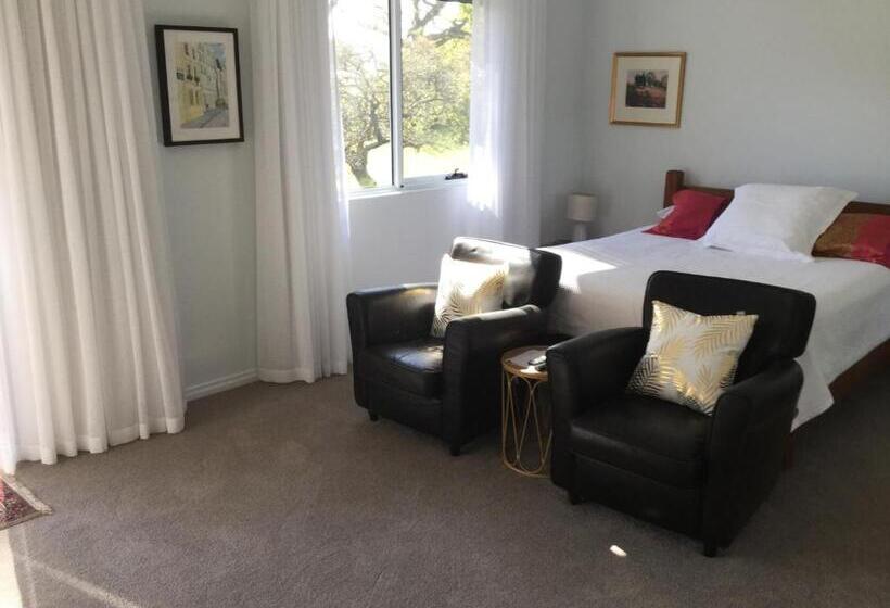 Bed and Breakfast Studio Echunga Adelaide Hills