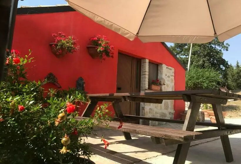 ホテル Agriturismo Montagnola Abruzzo