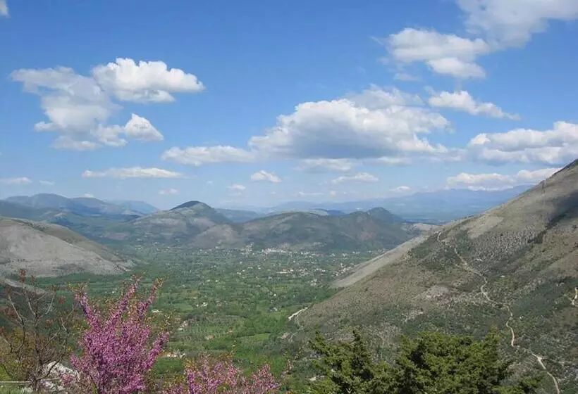 Hotelli Albergo Maria Cristina
