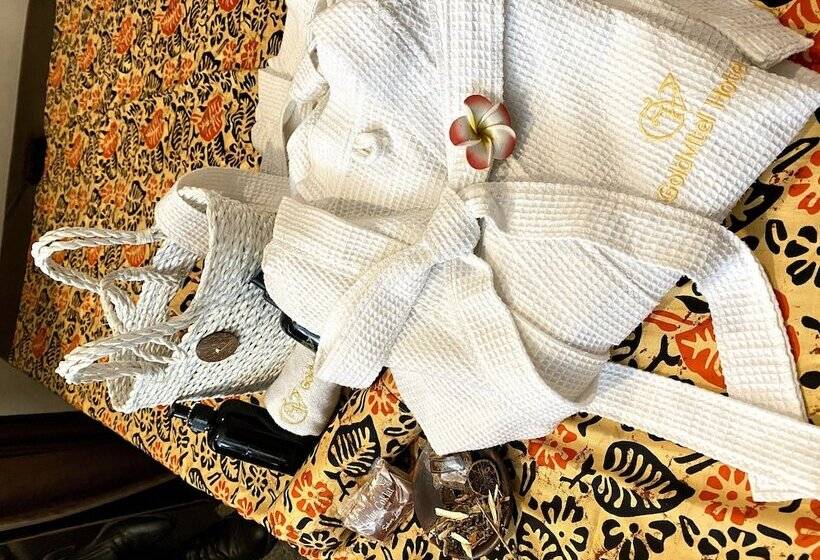 Goldvitel Hotel Surabaya