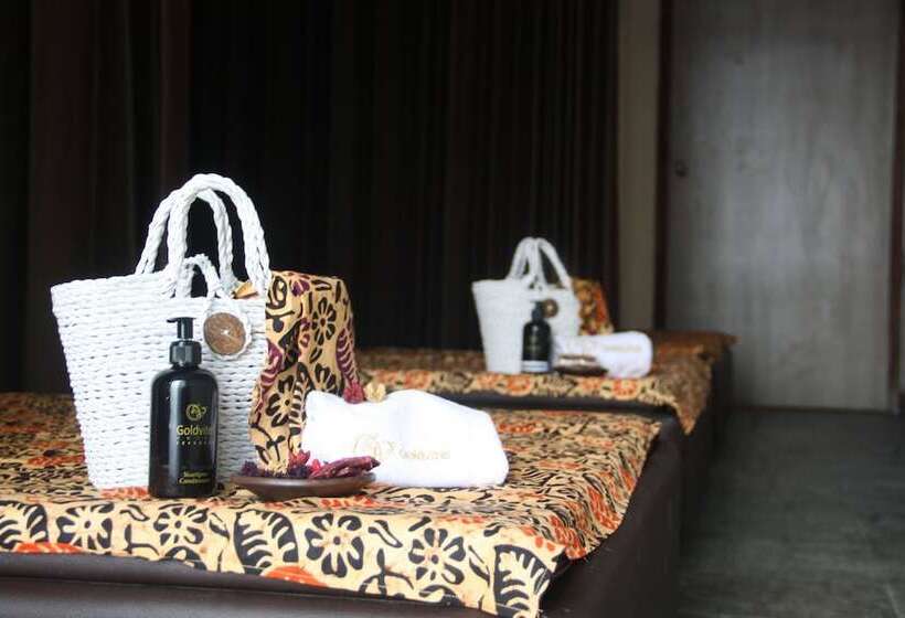 Goldvitel Hotel Surabaya