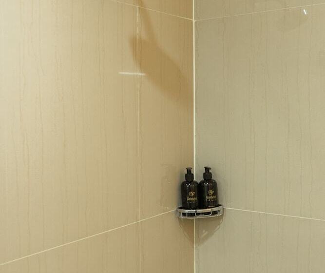 Goldvitel Hotel Surabaya