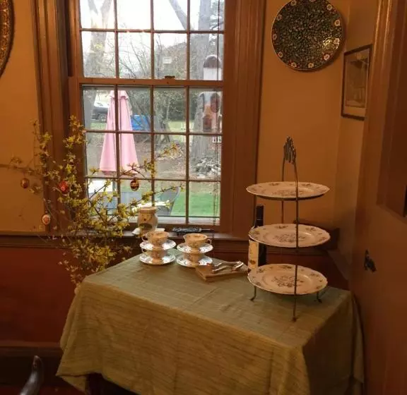 Innkeeper S Place B&b