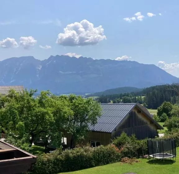 ペンション Gästehaus Lemmerer