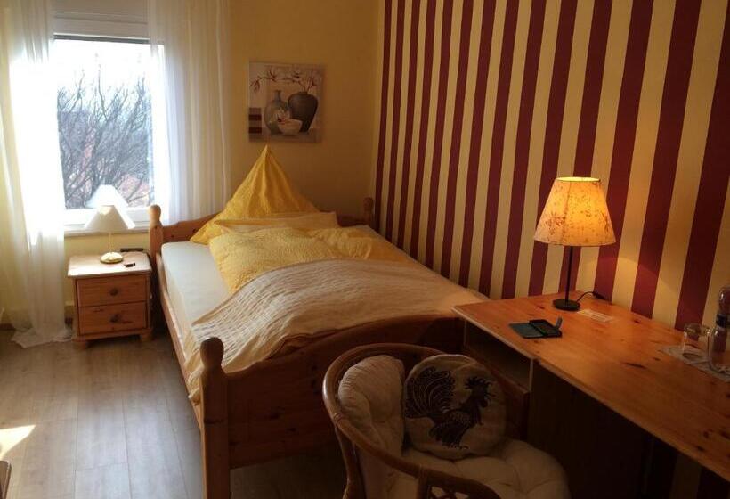 بنسيون Hof Grafeneiche