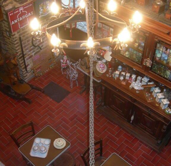 פנסיון La Fermette De La Vache Rousse