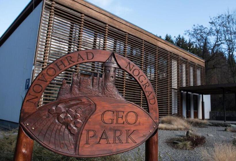 Pensjonat Macskakő Vendégház