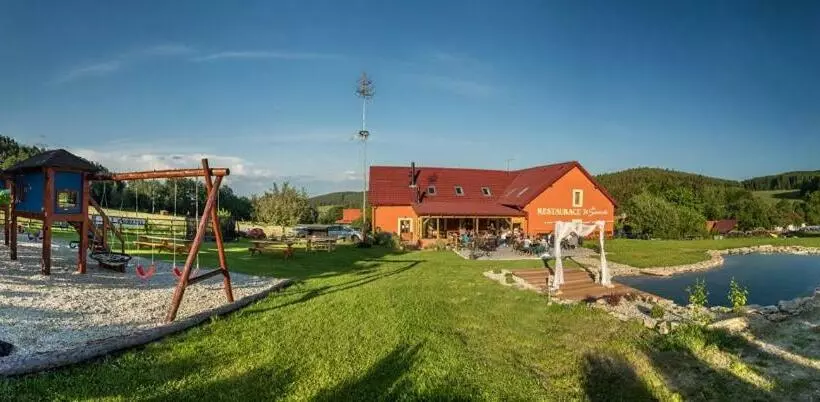 Majatalo Penzion U Sevcu