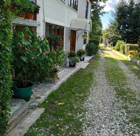 Pensiunea Paradis