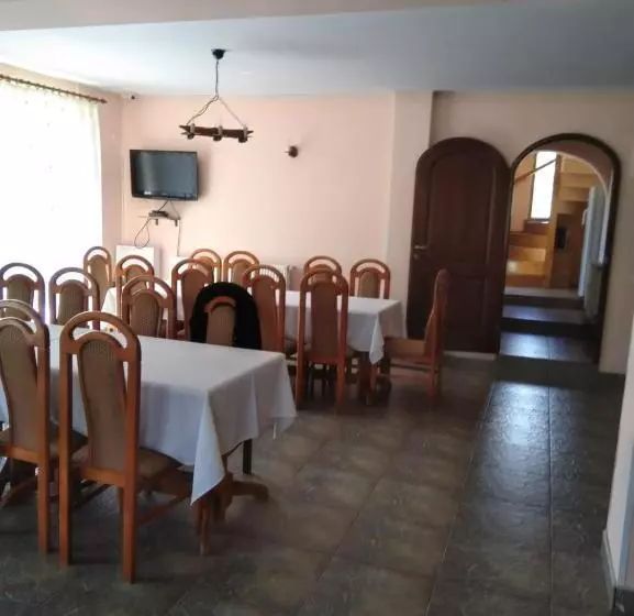 Pensiunea Roua Diminetilor