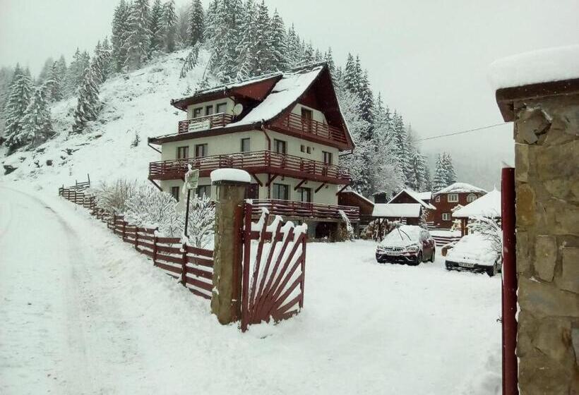 Pensiunea Roua Diminetilor