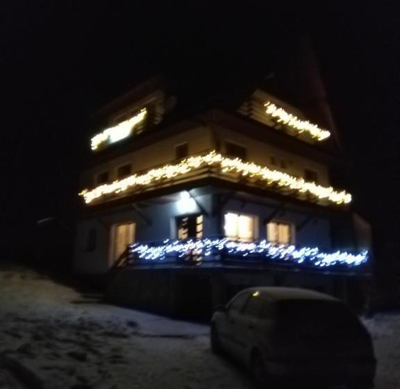 Pensiunea Roua Diminetilor