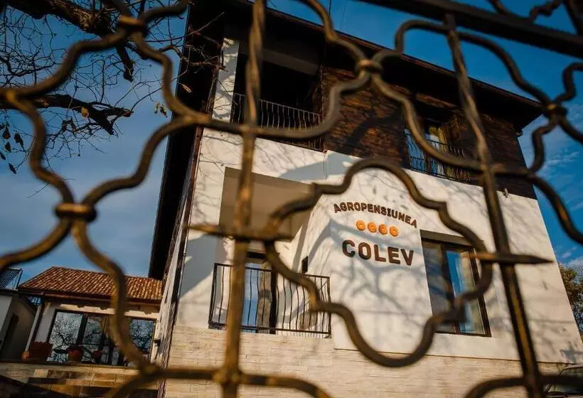 Agropensiunea Colev