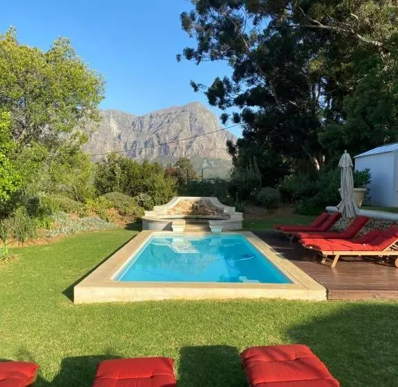 Aamiaismajoitus (B&B) Banhoek Corner Guesthouse